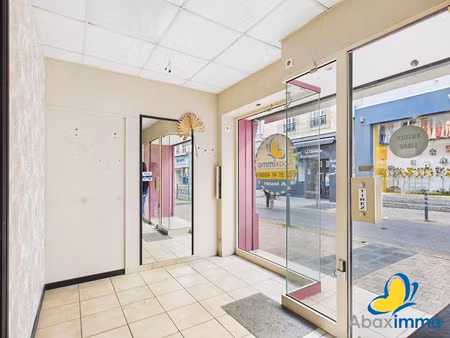 location locaux professionnels 24 m² à argentan (61200)  475 €