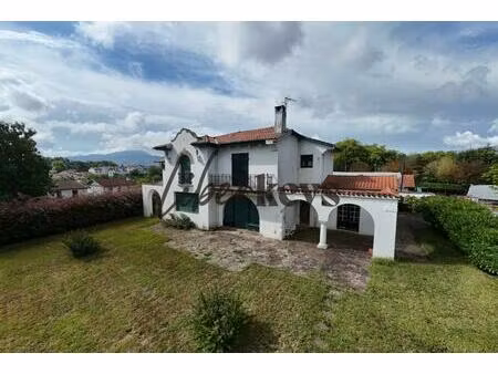 villa de caractère 240 m² à saint-jean-de-luz