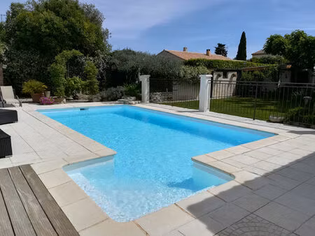 maison cabannes 4 pièce(s) 878m2