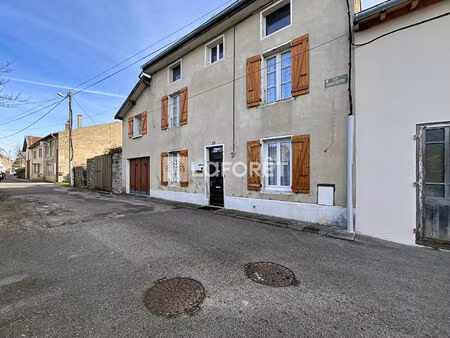 maison centre-village saint-amour