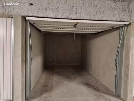 garage box souterrain