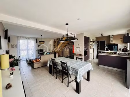 maison de 100 m² à villeperdue