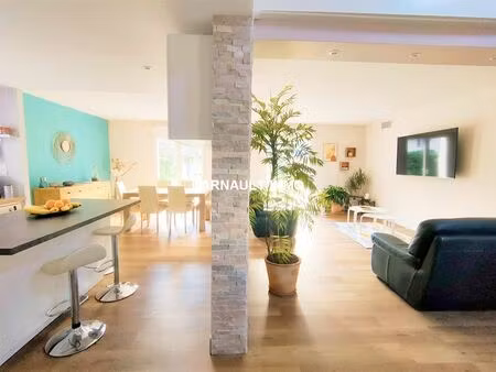 maison t5 renovee - 115m2 - terrain 900m2