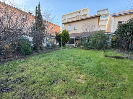 maison lyon 4 pièces avec jardin et dépendances