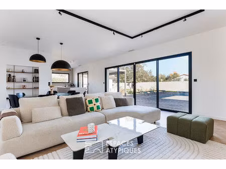 maison contemporaine de plain-pied avec piscine à buzet-sur-tarn