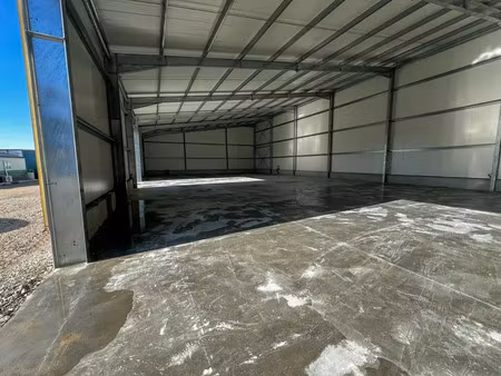 à louer - local d'activités 750 m² - cavaillon