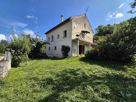 jolie maison 7 pièce(s) 145 m2