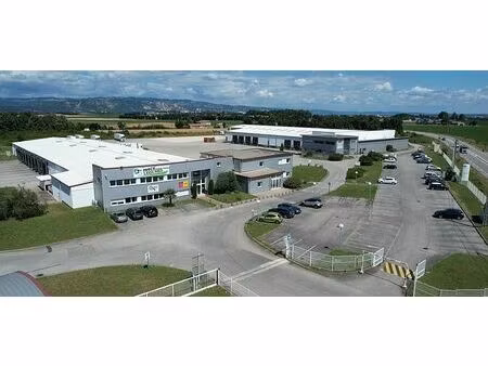 location entrepôt / local d'activités monteleger 4 892 m²