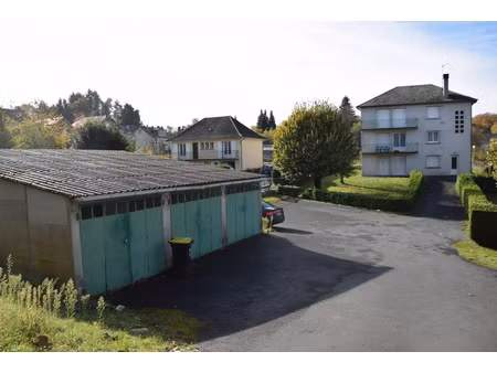 appartement 3 chambres proche commerces