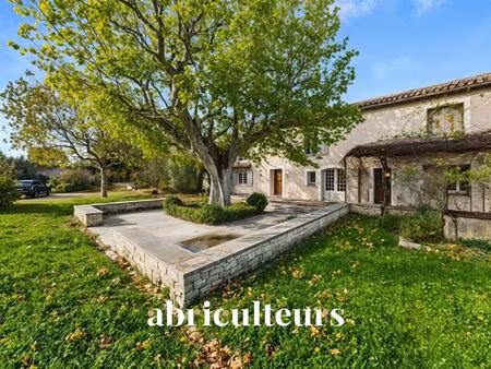 authentique - mas provençal - 350m² - cheval-blanc