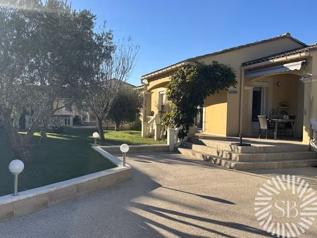 paluds de noves maison 3 chambres dont dépendance - garage - piscine - jardin