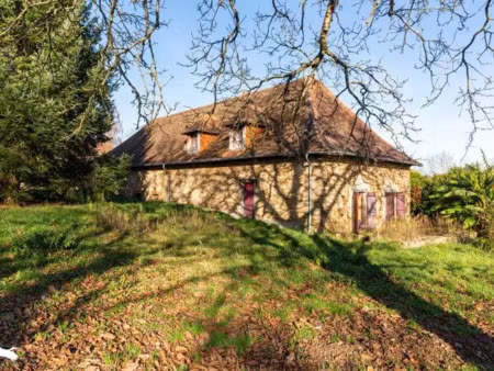 vente maison 5 pièces 130 m² à saint-priest-ligoure (87800)  199 999 €