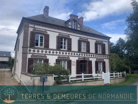 vente maison 6 pièces 141 m² à livarot (14140)  195 000 €