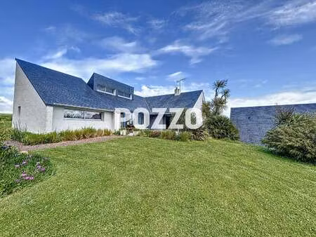 vente maison à hauteville-sur-mer (50590) : à vendre / 189m² hauteville-sur-mer