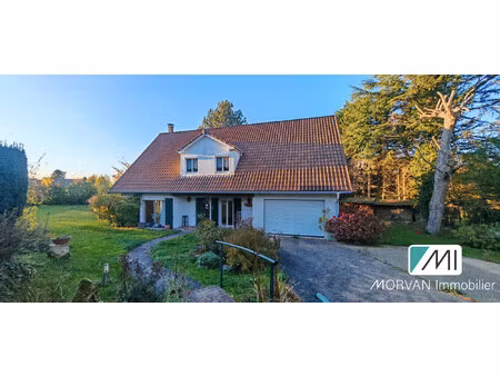 spacieuse maison individuelle - grand jardin - garage _ abris