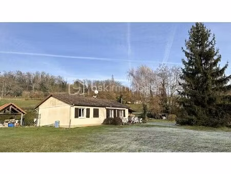 villa de 88 m² à pisieu