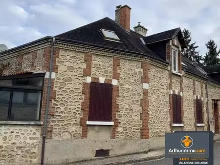 vente maison de village 6 pièces 190 m2 à longueval-barbonval