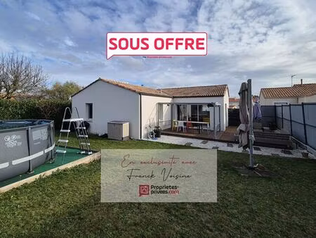 a vendre en exclusivité à beaurepaire  maison de 100 m2 env avec 3 chambres sur une parcel