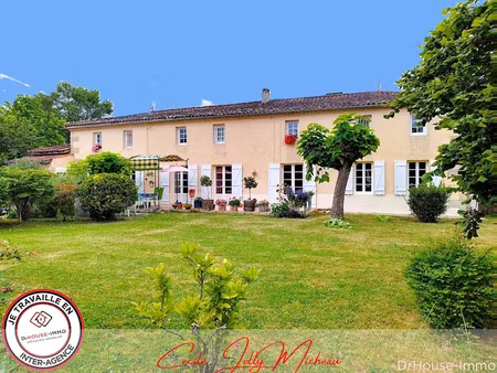 vente maison 6 pièces 185 m² à saint paul (33390)  290 000 €