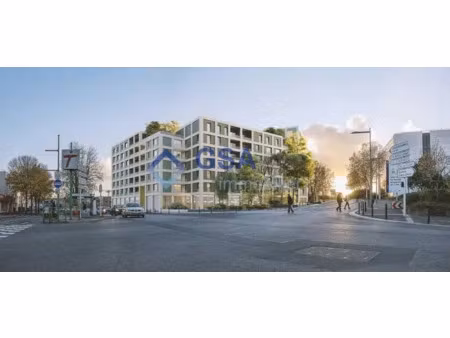 a vendre ou a louer  local commercial à vendre