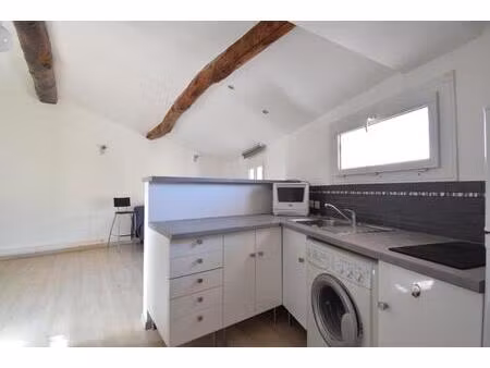 cuers - a louer studio meuble