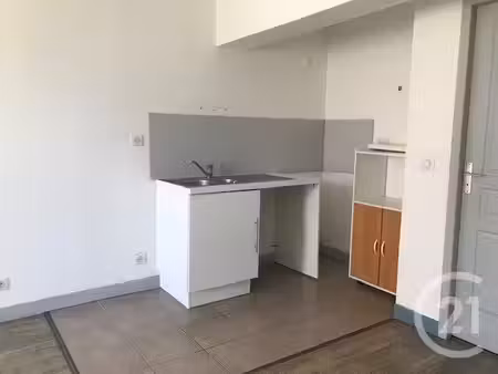 appartement f1 à louer - 1 pièce - 33 07 m2 - angerville - 91 - ile-de-france