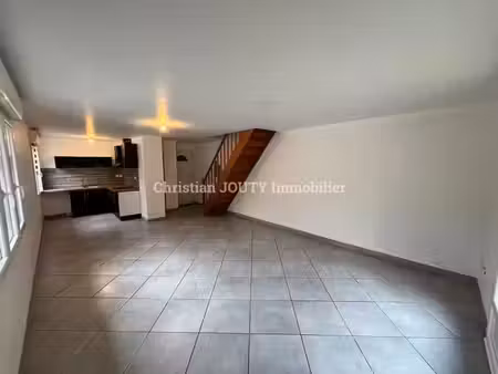 location appartement poisat 38320 - - surface privée