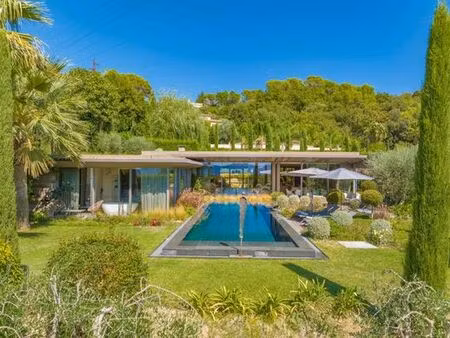 villa de 7 pièces de luxe en location mougins  france