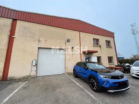 local d'activités à chassieu - a louer - 305 m²