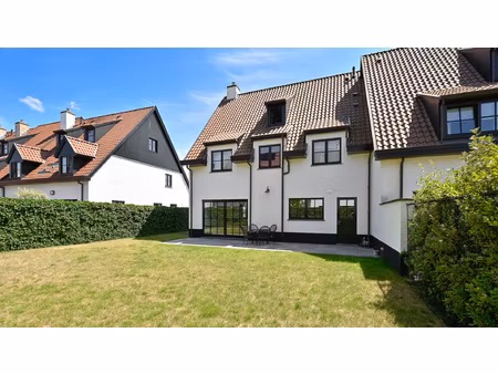 huis te koop in knokke-heist met 4 slaapkamers