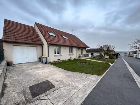 location maison 6 pièces 127m2 nogent-l'abbesse 51420 - 1067 € - surface privée