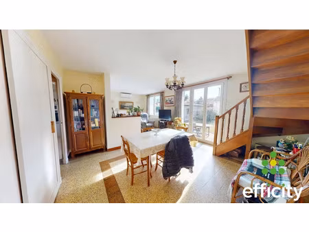 vente maison 5 pièces 104 m² à oullins (69600)  449 000 €
