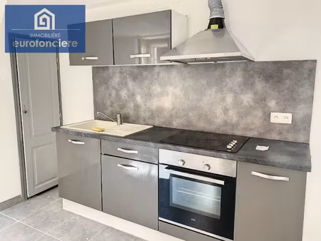 location appartement 2 pièces 41.27 m² à romilly-sur-seine (10100)  435 €