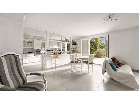 vente maison 7 pièces 201.73 m² à guerande (44350)  649 000 €