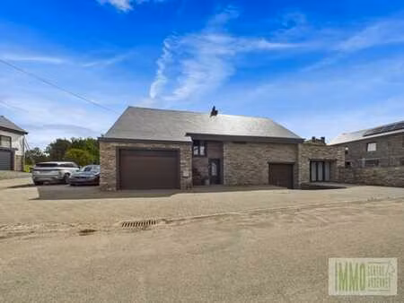 charmante maison dans le village de limerlé !