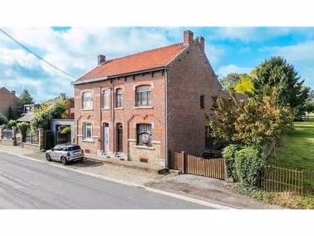 maison de caractère avec garage