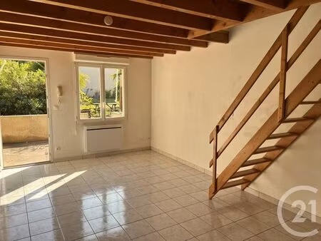 appartement f2 bis à louer - 3 pièces - 51 51 m2 - gond pontouvre - 16 - poitou-charentes