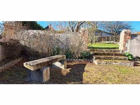 vente maison à montsûrs-saint-céneré (53150) : à vendre / 130m² montsûrs-saint-céneré