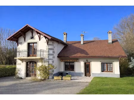 vente maison 9 pièces 223 m² valleiry (74520)