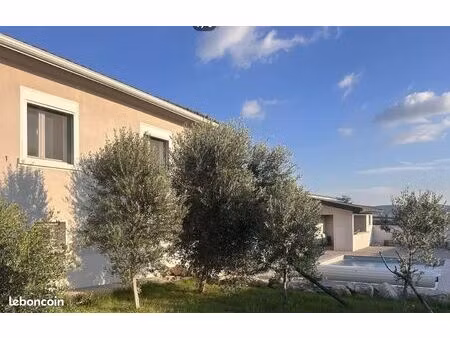 maison 6 pièces 131 m²