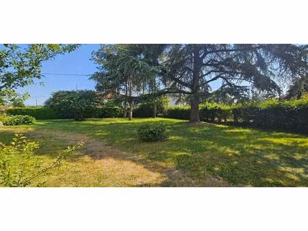 terrain constructible à vendre