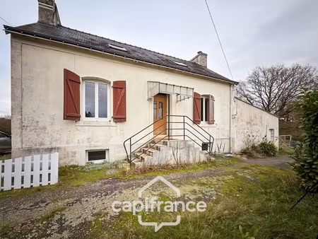 à vendre – charmante maison rénovée de 87 m² au cœur de la campagne verdoyante de lanvénég