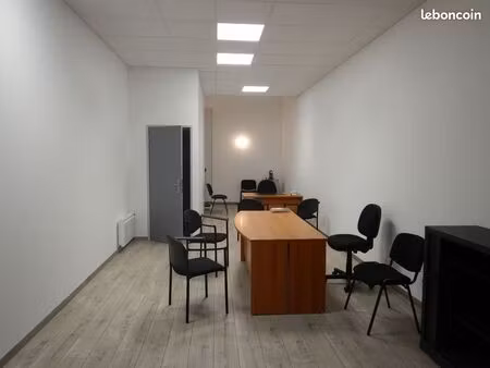 local commercial ou bureaux  40 m²  proximité gare et métro oullins