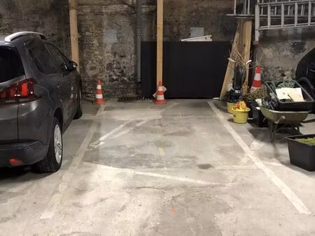 parking/box 1 pièce 10 m²