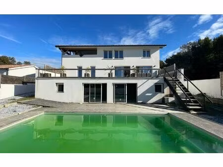 maison rivière-saas-et-gourby 170 m² t-8 à vendre  525 000 €