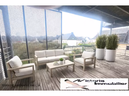 appartement avec beau balcon terrasse  dans résidence récent