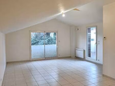 vente appartement 4 pièces à saint-léger-les-vignes (44710) : à vendre 4 pièces / 80m² sai