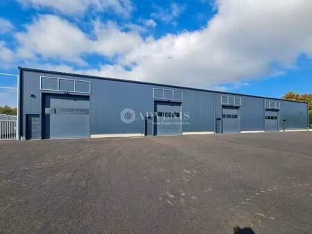 local d'activités à louer