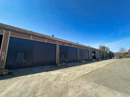 ? à louer – box entrepôt / garage – jambes (namur)