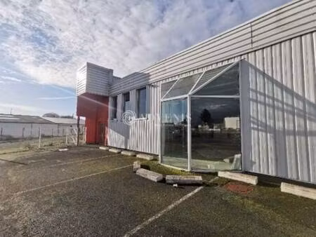 local d'activités à vendre